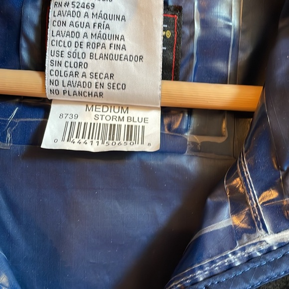 Sterns Packable Rain Jacket Navy Blue color Unisex size Medium - Picture 4 of 5